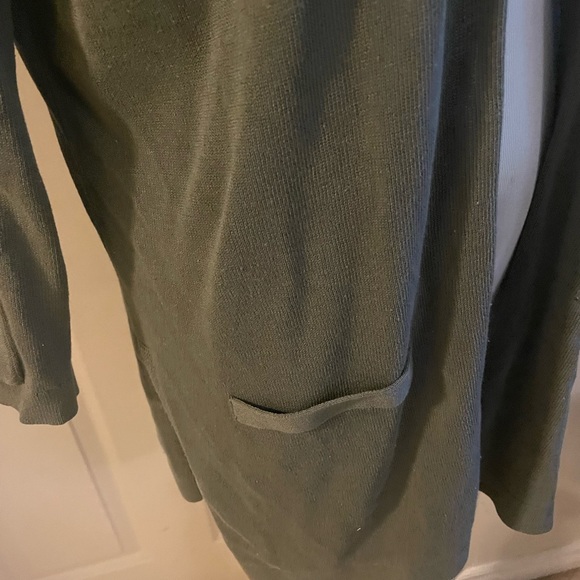 Beautiful Claudie Pierlot cut out sleeve cardigan - Picture 11 of 11